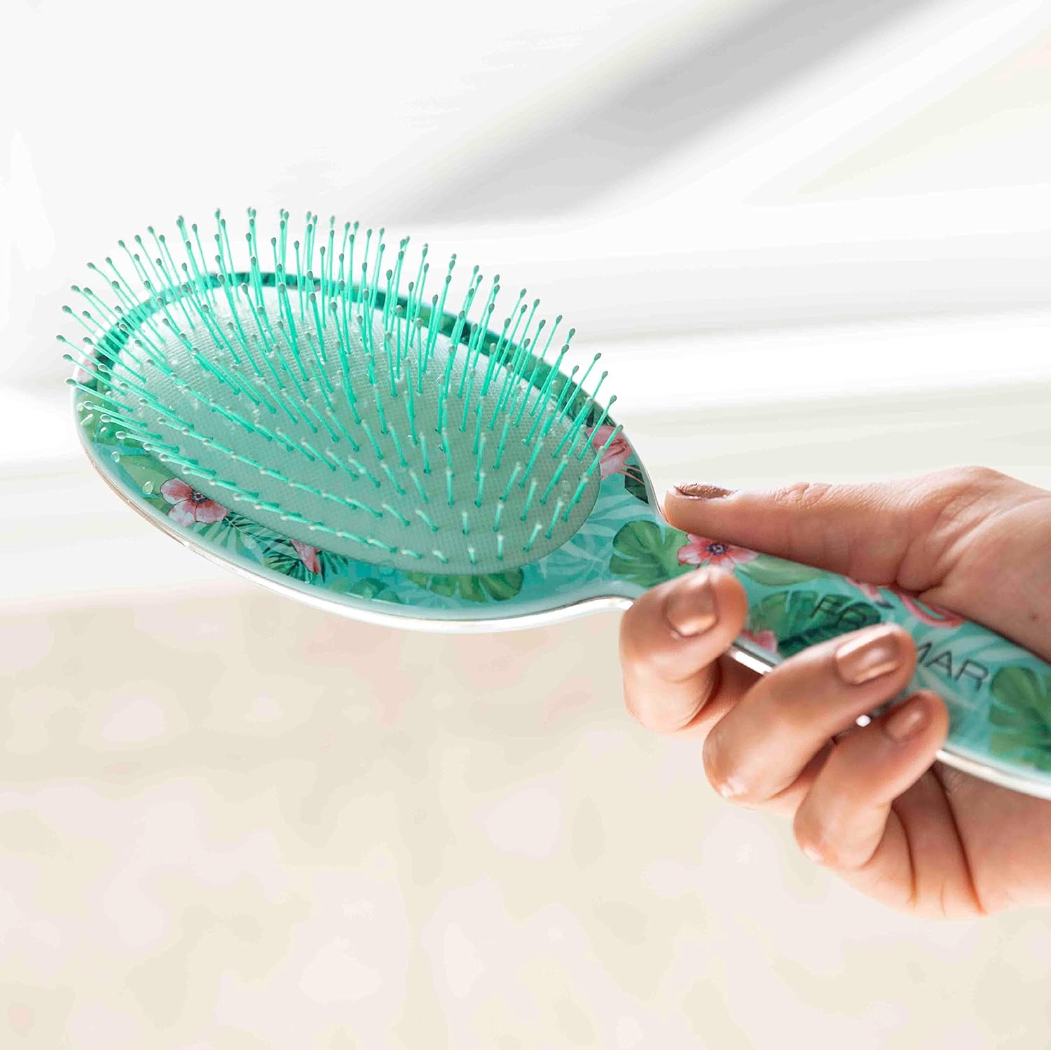 Framar Tropic Vibes Let's FlaminGO Detangling Brush - Green